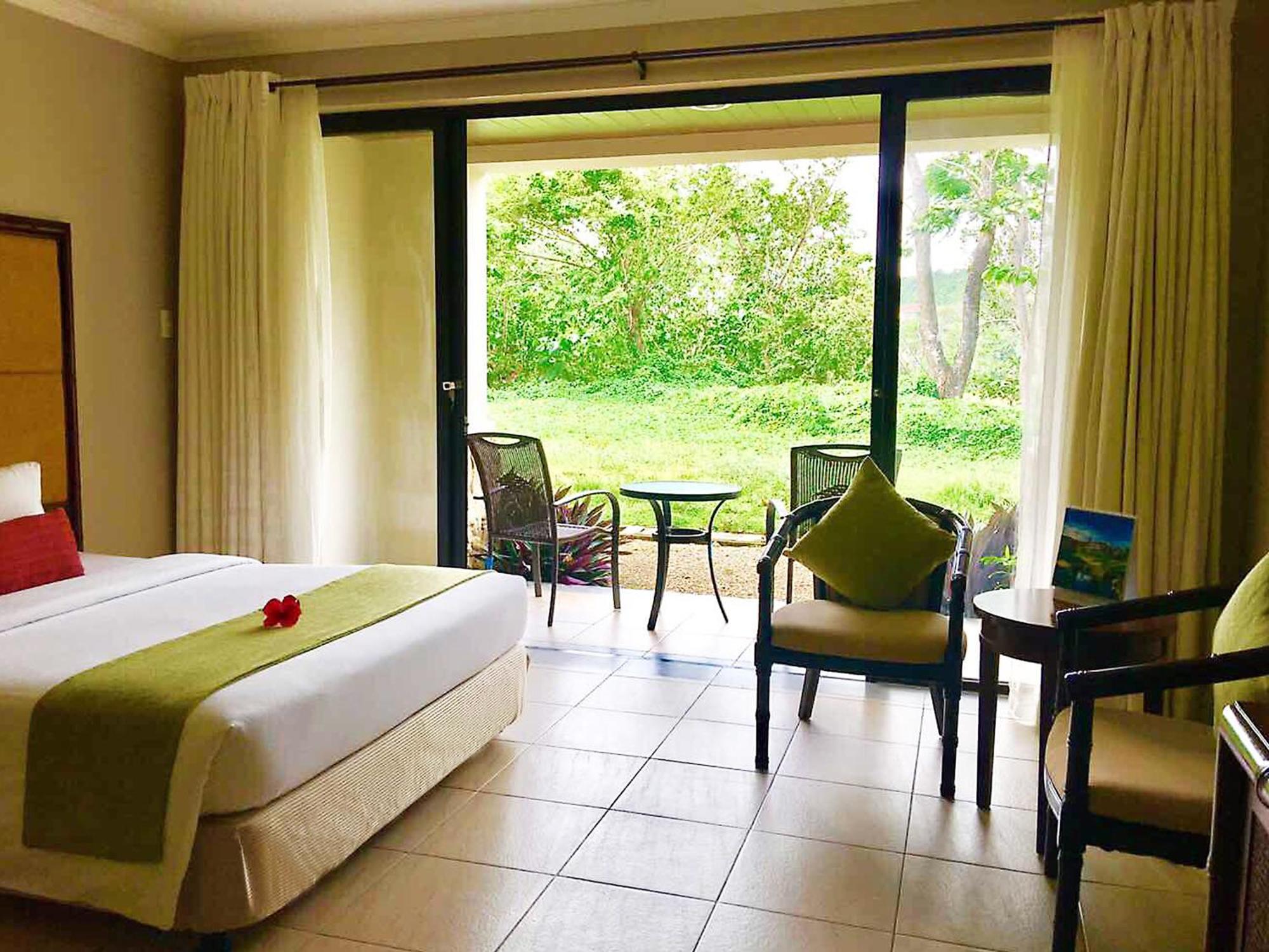 Fairways And Bluewater Boracay Ξενοδοχείο Balabag  Δωμάτιο φωτογραφία